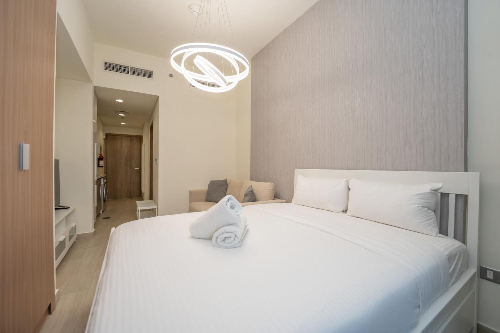 Apartment Azizi Riviera, Dubai